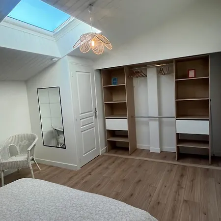 Au Coeur Du Centre Apartment